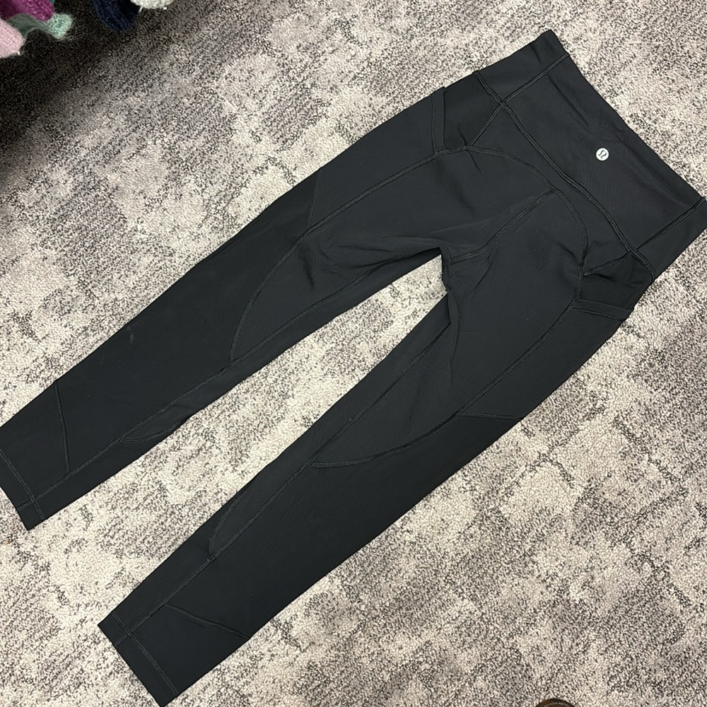 LuluLemon women’s leggings size 4